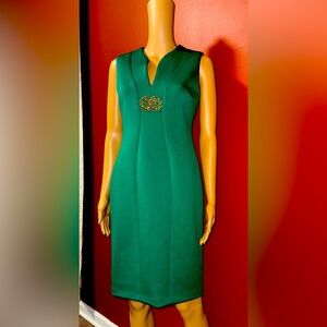 Green dress Calvin Klein - size 2 runs like a 4-6